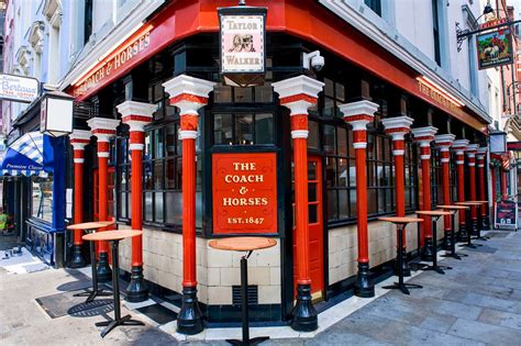 the coach pub london